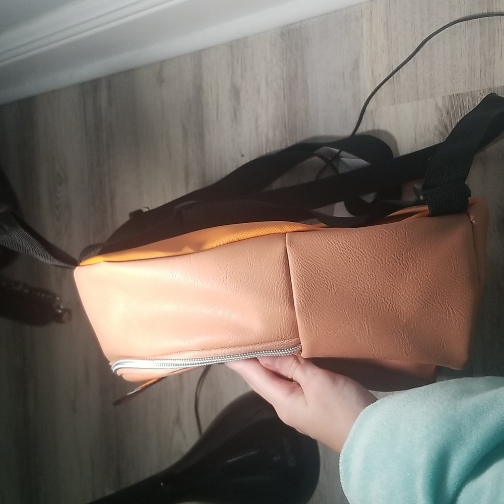 Mini backpack - Picture 9 of 9